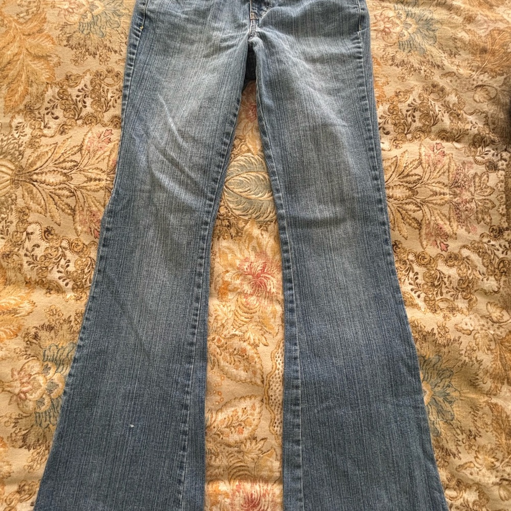 Vintage Blue Low Rise Flared Women's Jeans